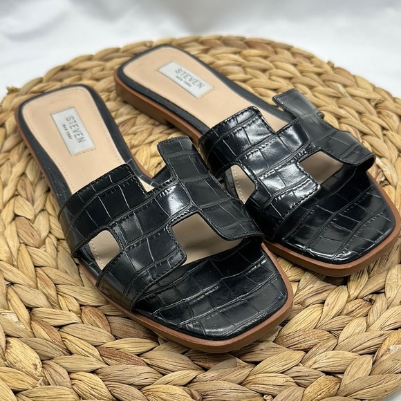 Steven New York  Black Croc-Pattern Slide Hanna Sandals - Picture 1 of 7